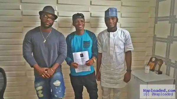 Iyanya & Ubi Franklin Unveils New Artiste, Chibbz, Signed to Triple MG Records (Photo)